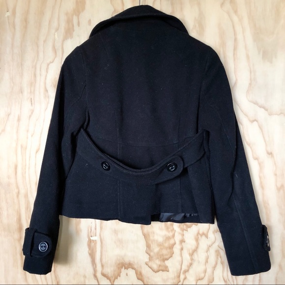 F21 • Black Coat - Picture 2 of 3